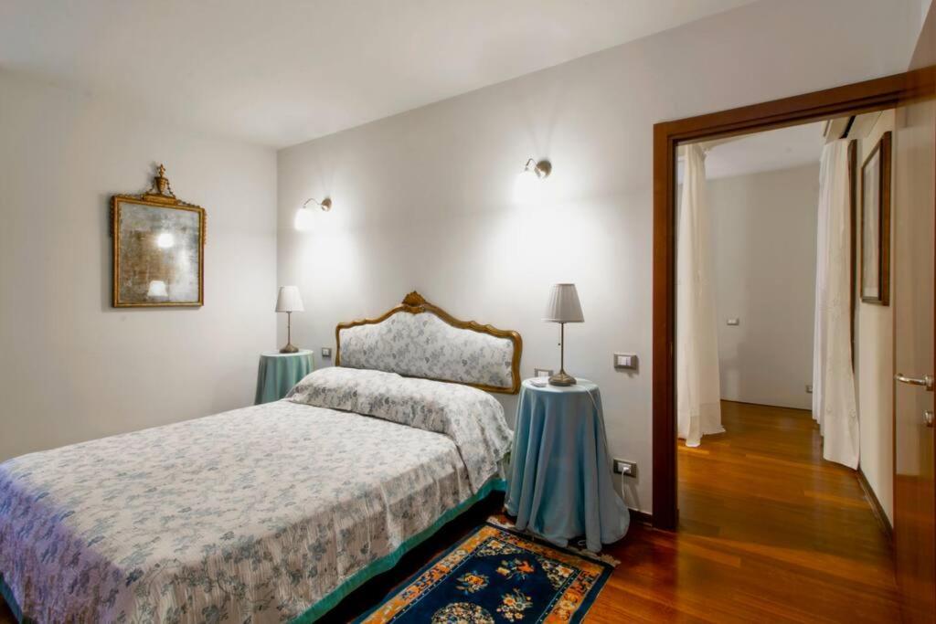 Residence Alma - Rialto Bridge Venedig Exterior foto