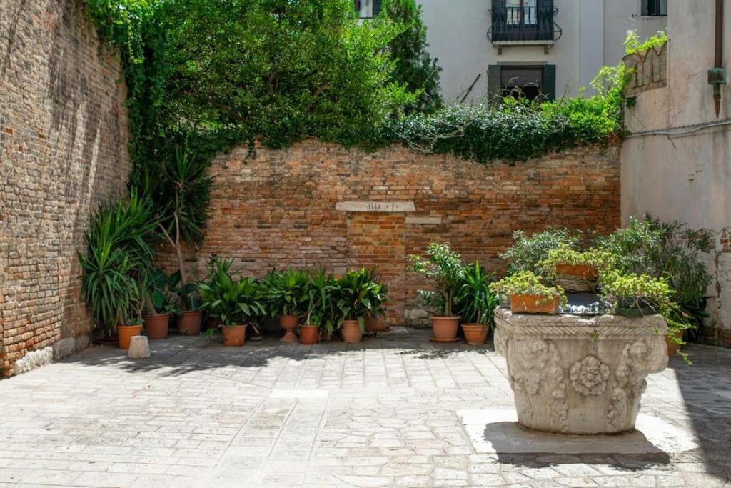 Residence Alma - Rialto Bridge Venedig Exterior foto